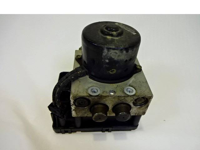 ABS AGREGAT S PUMPO OEM N. P04721427AK ORIGINAL REZERVNI DEL CHRYSLER VOYAGER/GRAN VOYAGER RG RS MK4 (2001 - 2007) DIESEL LETNIK 2005