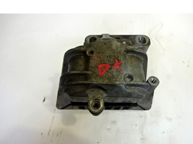 NOSILCI MOTORJA/DRUGO OEM N. 1K0199262CP ORIGINAL REZERVNI DEL AUDI A3 MK2R 8P 8PA 8P1 8P7 (2008 - 2012)BENZINA LETNIK 2011