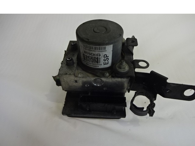 ABS AGREGAT S PUMPO OEM N. 51821005 ORIGINAL REZERVNI DEL FIAT BRAVO 198 (02/2007 - 2010) BENZINA/GPL LETNIK 2009