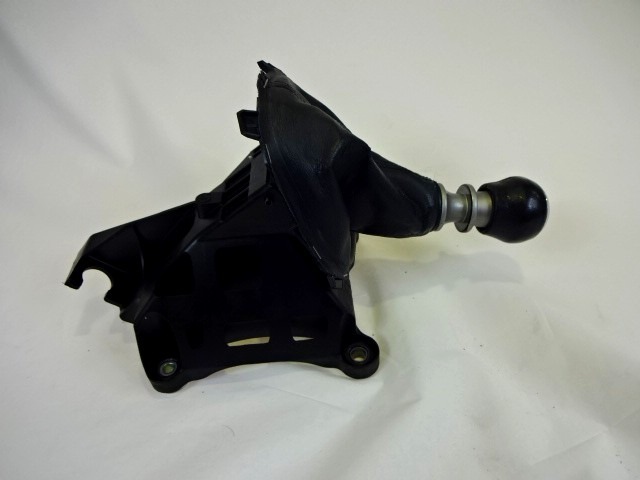 MEHANIZEM VZVODA ROCNEGA MENJALNIKA OEM N. 3353012A10 ORIGINAL REZERVNI DEL SUBARU TREZIA (2011 - 2014)DIESEL LETNIK 2011