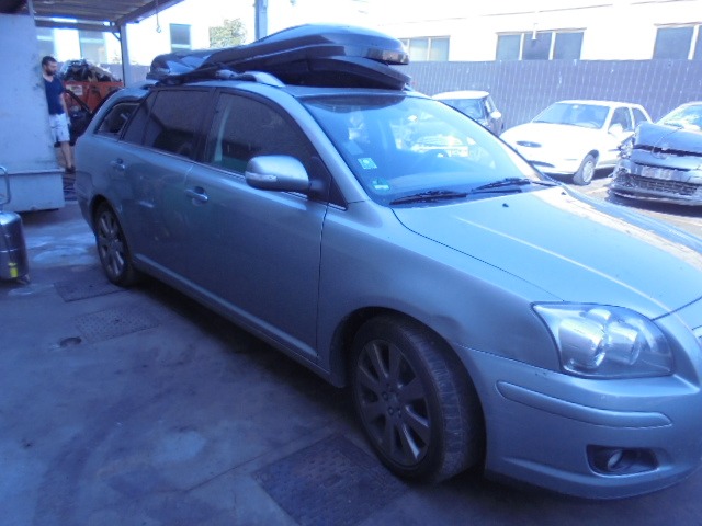 TOYOTA AVENSIS SW 2.0 D 93KW 6M 5P (2007) RICAMBI IN MAGAZZINO