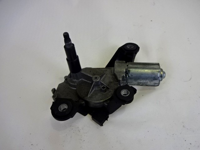 MOTORCEK ZADNJEGA BRISALCA OEM N. 0390201820 28710JD000 ORIGINAL REZERVNI DEL NISSAN QASHQAI J10C (2006 - 2010) DIESEL LETNIK 2008