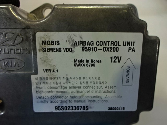 KIT AIRBAG KOMPLET OEM N. 30842 KIT AIRBAG COMPLETO ORIGINAL REZERVNI DEL HYUNDAI I10 PA MK1 (2008 - 11/2010) BENZINA/GPL LETNIK 2010