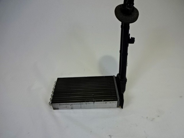 GRELEC RADIATORJA OEM N. 6448K9 ORIGINAL REZERVNI DEL CITROEN C3 / PLURIEL MK1R (09/2005 - 11/2010) DIESEL LETNIK 2008