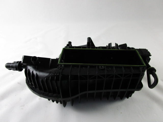 SESALNI KOLEKTOR OEM N. 03F129711F ORIGINAL REZERVNI DEL AUDI A3 MK2R 8P 8PA 8P1 8P7 (2008 - 2012)BENZINA LETNIK 2011