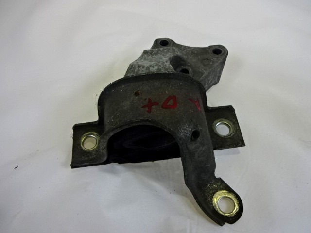 NOSILCI MOTORJA/DRUGO OEM N. 51753383 ORIGINAL REZERVNI DEL LANCIA Y YPSILON 843 R (2006 - 2011) BENZINA LETNIK 2008