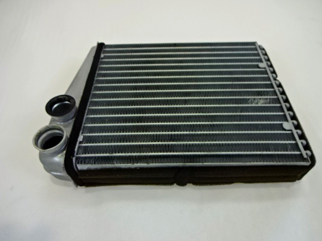 GRELEC RADIATORJA OEM N. 668475R ORIGINAL REZERVNI DEL MERCEDES CLASSE B W245 T245 5P (2005 - 2011) DIESEL LETNIK 2006