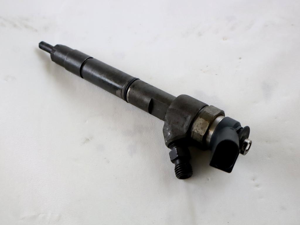 INJEKTORJI DIESEL OEM N. A6400700787 ORIGINAL REZERVNI DEL MERCEDES CLASSE B W245 T245 5P (2005 - 2011) DIESEL LETNIK 2006