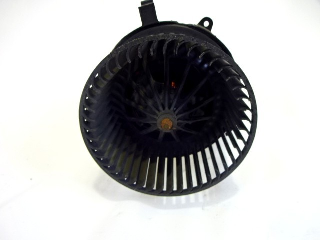 VENTILATOR  KABINE  OEM N. L5771000 ORIGINAL REZERVNI DEL CITROEN C5 RD TD MK2 /TOURER/CROSS TOURER (2008 - 2017) DIESEL LETNIK 2008