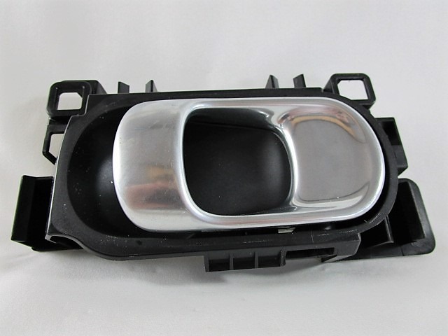 NOTRANJA KLJUKA  OEM N. 98012886VV ORIGINAL REZERVNI DEL CITROEN C3 SX SY MK3 (DAL 2016) DIESEL LETNIK 2016