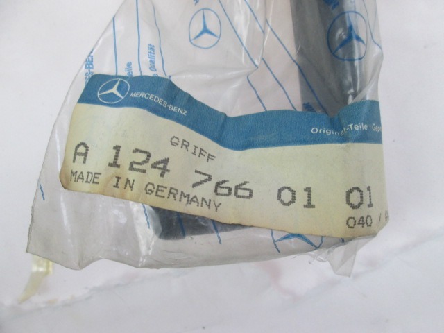 ZUNANJA KLJUKA SPREDNJA DESNA VRATA OEM N. 1247660101 ORIGINAL REZERVNI DEL MERCEDES CLASSE E W124 BER/SW (1984 - 1995)BENZINA LETNIK 1993