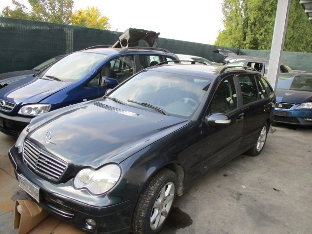 MERCEDES CLASSE C 200 W203 SW 2.2 D 90KW 6M 5P (2004) RICAMBI IN MAGAZZINO