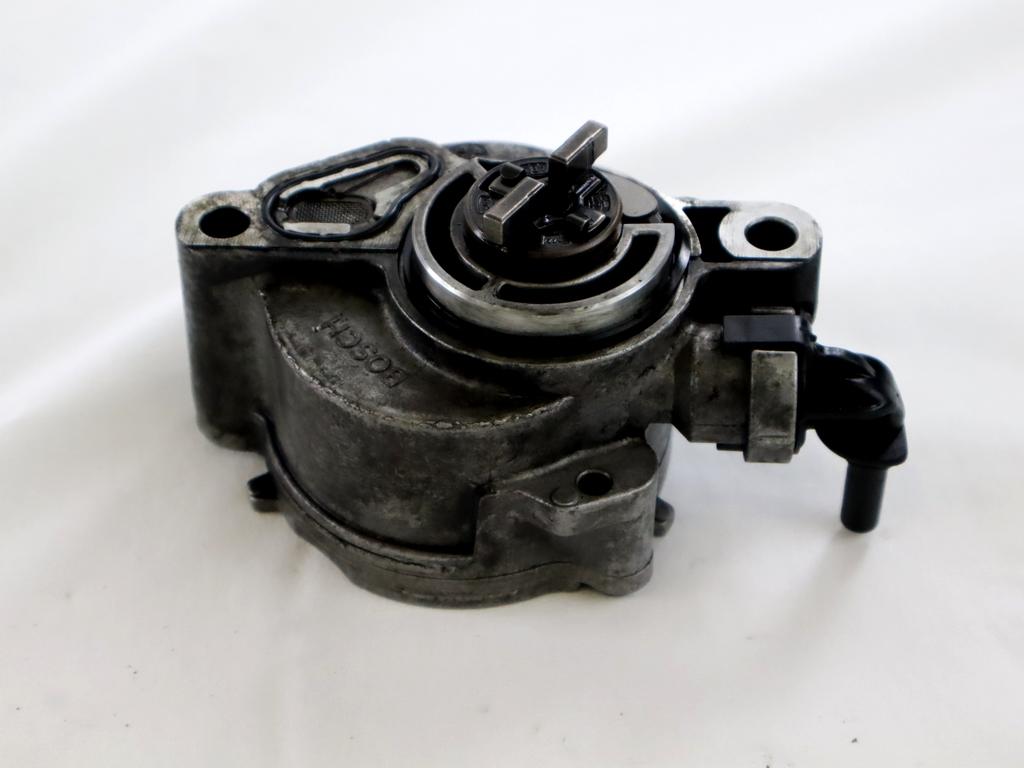 VAKUUM CRPALKA OEM N. D1562C2 ORIGINAL REZERVNI DEL SUZUKI SX4 EY GY (2006 - 2010) DIESEL LETNIK 2009