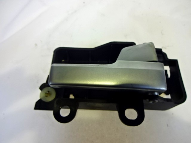 NOTRANJA KLJUKA  OEM N. 3M51-R22600-BC ORIGINAL REZERVNI DEL FORD FOCUS DA HCP DP MK2 BER/SW (2005 - 2008) DIESEL LETNIK 2006