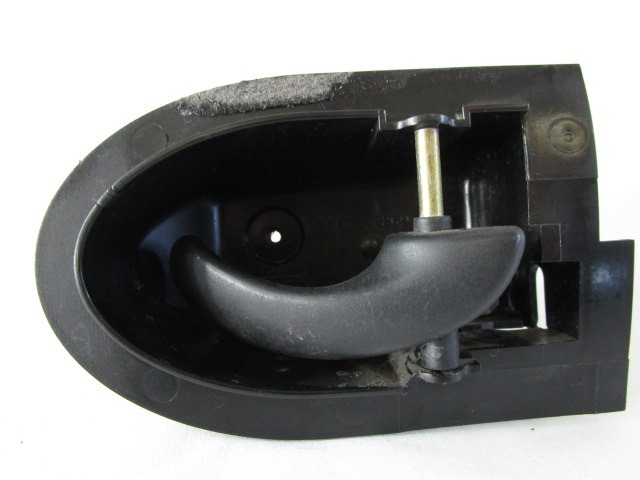 NOTRANJA KLJUKA  OEM N. 96FG-A22600-AE ORIGINAL REZERVNI DEL FORD FIESTA JA JB MK4 (1995 - 1999)BENZINA LETNIK 1997