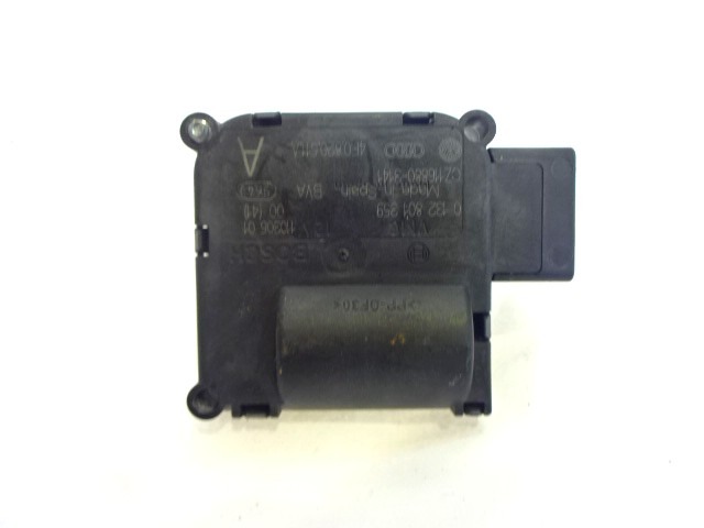 MOTORCEK OGREVANJA OEM N. 132801359 ORIGINAL REZERVNI DEL AUDI A6 C6 4F2 4FH 4F5 BER/SW/ALLROAD (07/2004 - 10/2008) DIESEL LETNIK 2005