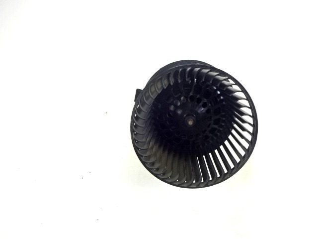 VENTILATOR  KABINE  OEM N. NN108411U ORIGINAL REZERVNI DEL PEUGEOT 208 CA CC MK1 (2012 -2019) DIESEL LETNIK 2012