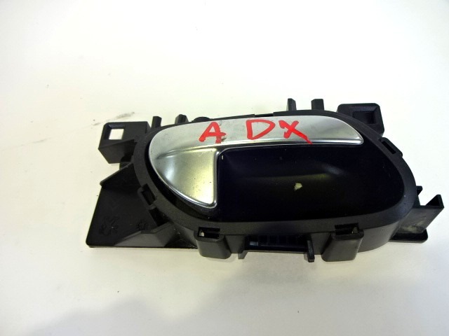 NOTRANJA KLJUKA  OEM N. 96605253VV ORIGINAL REZERVNI DEL PEUGEOT 208 CA CC MK1 (2012 -2019) DIESEL LETNIK 2012