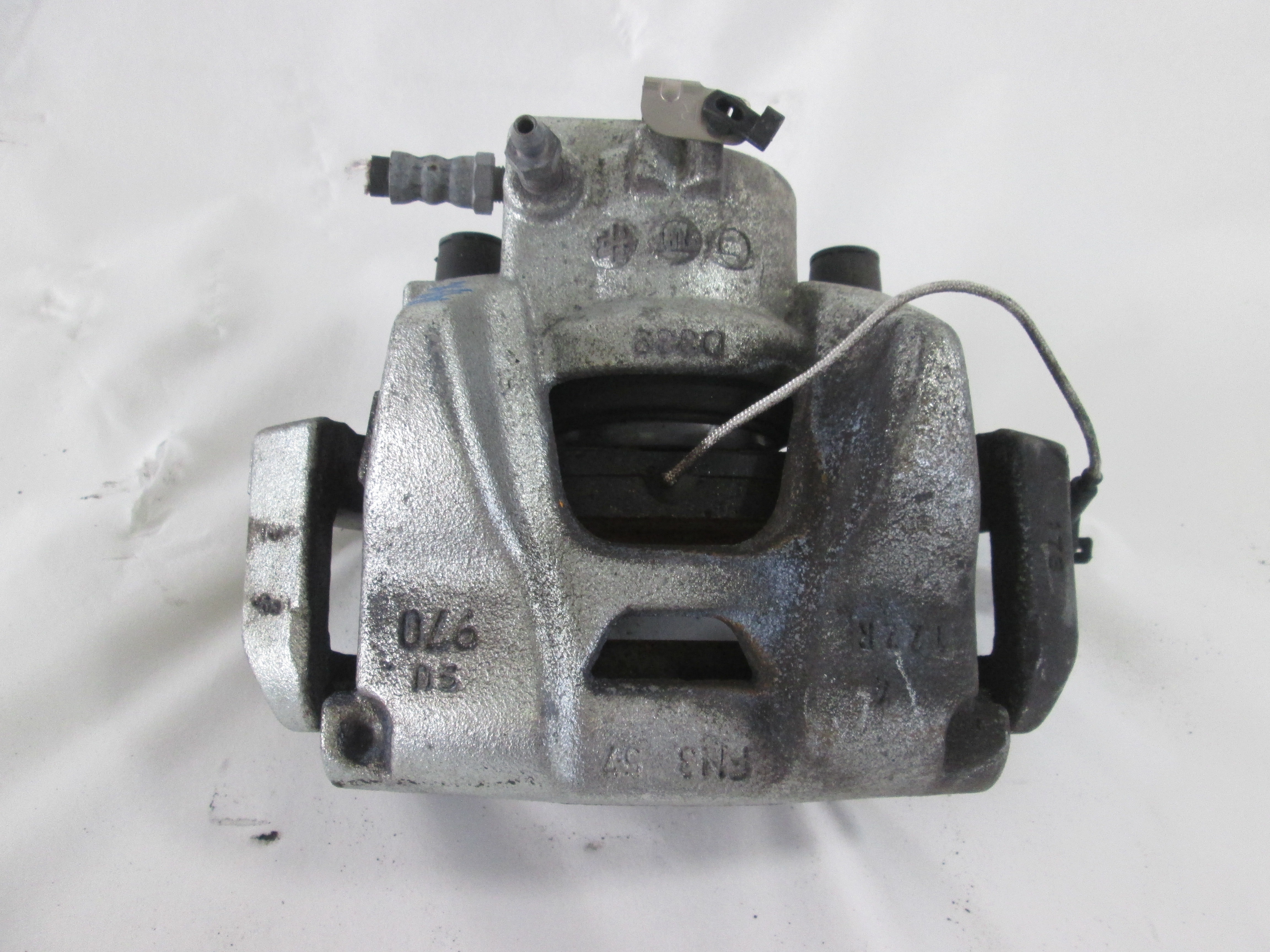 SPREDNJE DESNE ZAVORNE CELJUSTI  OEM N. 77365614 ORIGINAL REZERVNI DEL ALFA ROMEO GIULIETTA 940 (2010 - 2020) DIESEL LETNIK 2010