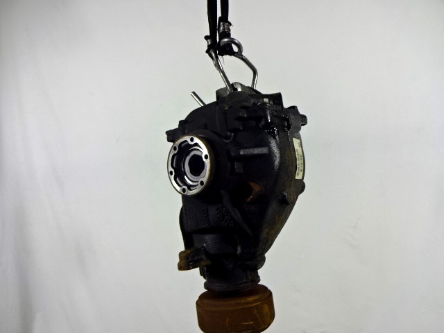 ZADNJI DIFERENCIAL OEM N. 7575381 ORIGINAL REZERVNI DEL BMW X3 E83 LCI R (2006 - 2010) DIESEL LETNIK 2008