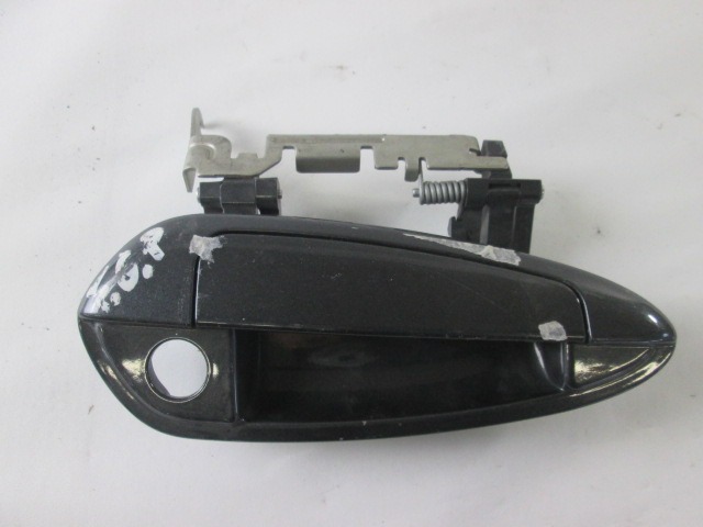 ZUNANJA KLJUKA SPREDNJA DESNA VRATA OEM N. 735470864 ORIGINAL REZERVNI DEL FIAT GRANDE PUNTO 199 (2005 - 2012) BENZINA LETNIK 2007