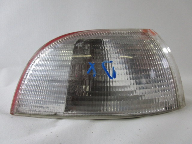 SPREDNJI INDIKATOR OEM N. 46402657 ORIGINAL REZERVNI DEL FIAT PUNTO 176 MK1/MK1 CABRIO (1993 - 08/1999) BENZINA LETNIK 1995