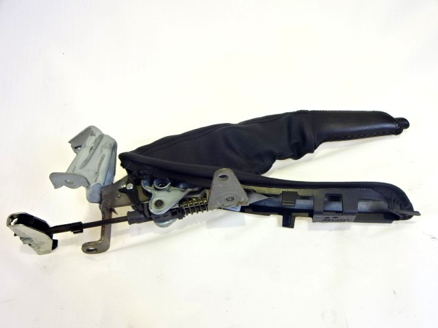 OEM N. 9147054 ORIGINAL REZERVNI DEL BMW SERIE 1 BER/COUPE/CABRIO E81/E82/E87/E88 LCI R (2007 - 2013) DIESEL LETNIK 2010