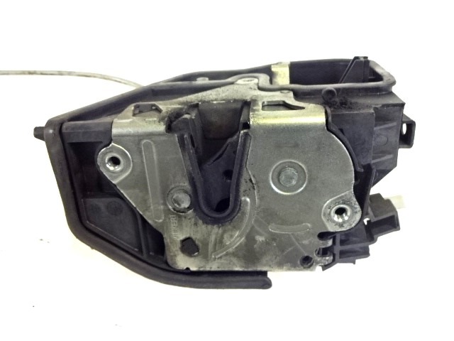 CENTRALNA KLJUCAVNICA ZADJIH LEVIH VRAT OEM N. 7167069 ORIGINAL REZERVNI DEL BMW SERIE 1 BER/COUPE/CABRIO E81/E82/E87/E88 LCI R (2007 - 2013) DIESEL LETNIK 2010