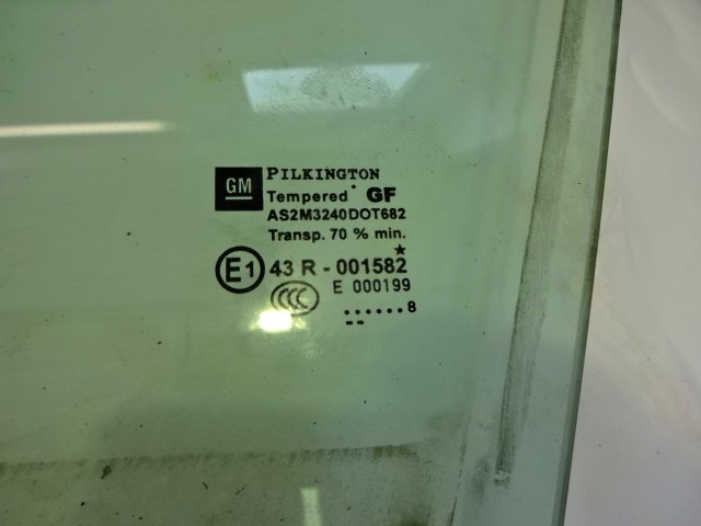 STEKLO SPREDNJIH LEVIH VRAT OEM N. 93183266 ORIGINAL REZERVNI DEL OPEL ASTRA H A04 L48 L08 L35 L67 R 5P/3P/SW (2007 - 2010) DIESEL LETNIK 2008