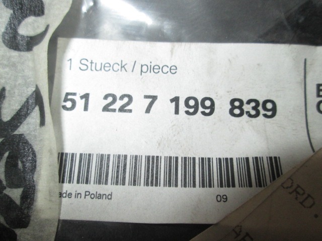 ZUNANJA KLJUKA ZADNJA LEVA VRATA OEM N. 51227199839 ORIGINAL REZERVNI DEL BMW SERIE 3 BER/SW/COUPE/CABRIO E90/E91/E92/E93 (2005 -2009) DIESEL LETNIK 2006