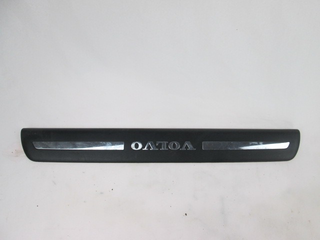 NOTRANJA OBLOGA PRAGA  OEM N. 30744287 ORIGINAL REZERVNI DEL VOLVO V50 545 R (2007 - 2012) DIESEL LETNIK 2011