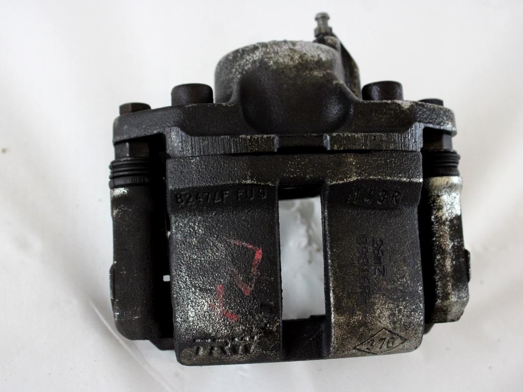 SPREDNJE DESNE ZAVORNE CELJUSTI  OEM N. 7701207959 ORIGINAL REZERVNI DEL RENAULT TWINGO CN0 MK2 R  (2011 - 2014)BENZINA LETNIK 2013