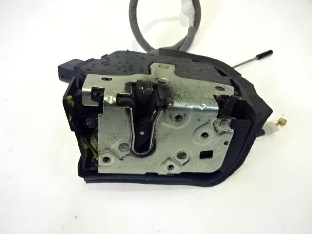 CENTRALNO ZAKLEPANJE ZADNJIH DESNIH VRAT OEM N. 8402602 ORIGINAL REZERVNI DEL BMW X5 E53 (1999 - 2003)DIESEL LETNIK 2003