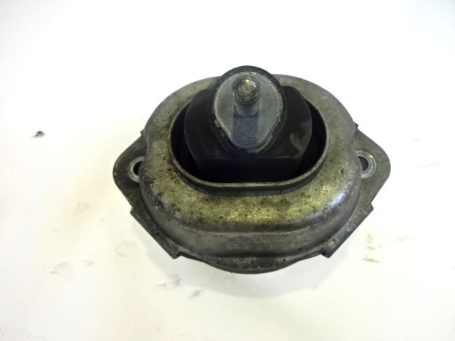 NOSILCI MOTORJA/DRUGO OEM N. 6758444 ORIGINAL REZERVNI DEL BMW X5 E53 (1999 - 2003)DIESEL LETNIK 2003