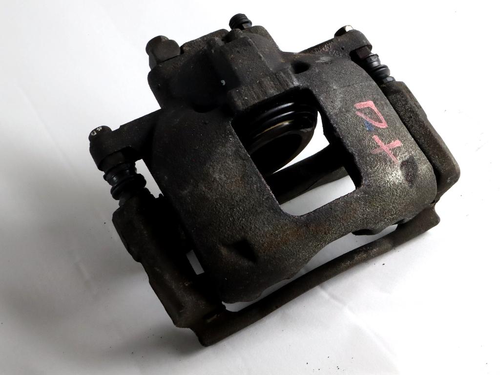 SPREDNJE DESNE ZAVORNE CELJUSTI  OEM N. 68003697AC ORIGINAL REZERVNI DEL JEEP CHEROKEE MK4 KK (2008 - 2012)DIESEL LETNIK 2008