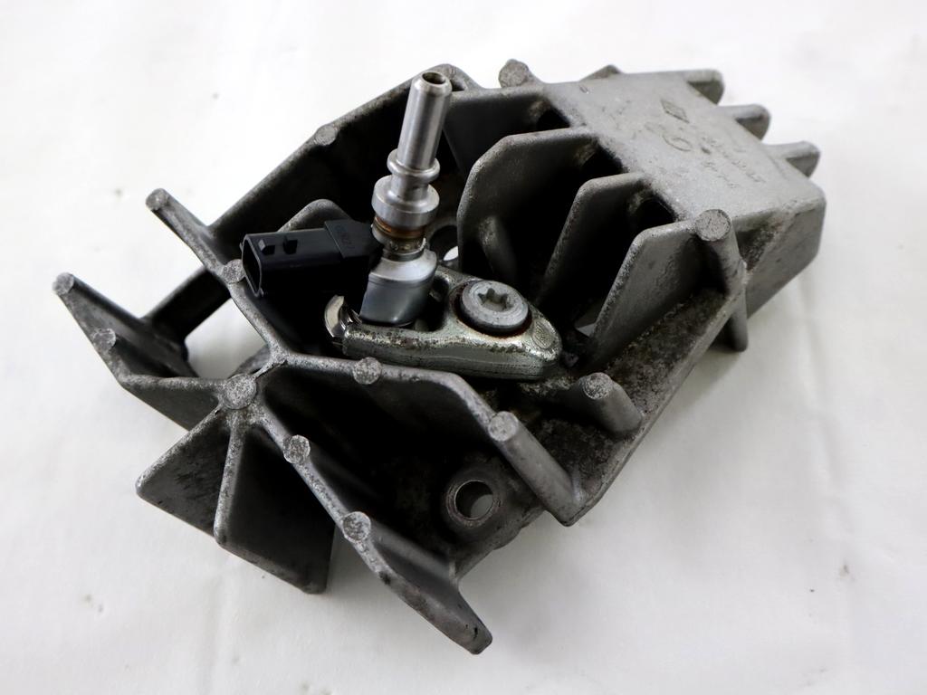 INJEKTORJI DIESEL OEM N. 8200771226 ORIGINAL REZERVNI DEL RENAULT MEGANE MK3 BZ0/1 B3 DZ0/1 KZ0/1 BER/SPORTOUR/ESTATE (2009 - 2015) DIESEL LETNIK 2014