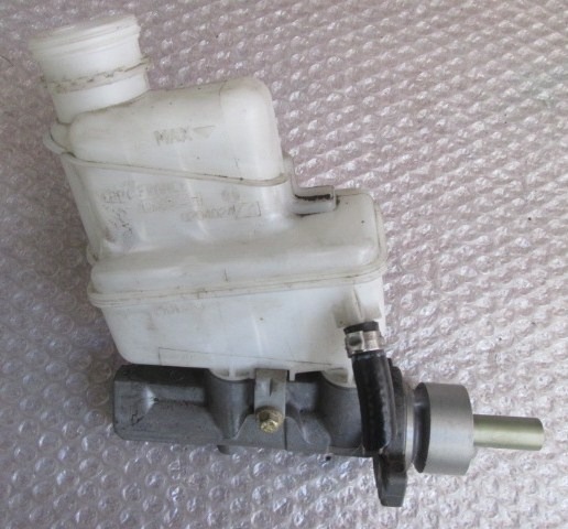 ZAVORNI CILINDER OEM N. 204024731 ORIGINAL REZERVNI DEL LANCIA Y YPSILON 843 (2003-2006) BENZINA LETNIK 2006