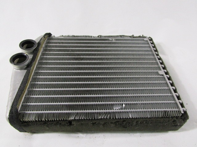 GRELEC RADIATORJA OEM N. 668732P ORIGINAL REZERVNI DEL FIAT CROMA 194 MK2 (2005 - 10/2007)  DIESEL LETNIK 2006