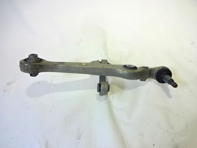 SPREDNJA LEVA ROKA  OEM N. 8E0407151R ORIGINAL REZERVNI DEL AUDI A4 B7 8EC 8ED 8HE BER/SW/CABRIO (2004 - 2007) DIESEL LETNIK 2006