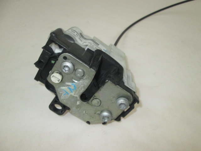 CENTRALNO ZAKLEPANJE ZADNJIH DESNIH VRAT OEM N. 46803514 ORIGINAL REZERVNI DEL FIAT PANDA 169 (2003 - 08/2009) BENZINA LETNIK 2003