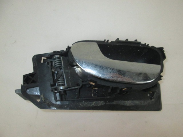 NOTRANJA KLJUKA  OEM N. 9643604577 ORIGINAL REZERVNI DEL PEUGEOT 307 3A/B/C/E/H BER/SW/CABRIO (2001 - 2009) DIESEL LETNIK 2004