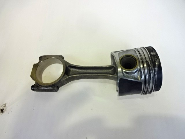 BAT ROCICNE GREDI/ OEM N. 03L107065 ORIGINAL REZERVNI DEL VOLKSWAGEN GOLF VI 5K1 517 AJ5 MK6 (2008-2012) DIESEL LETNIK 2010