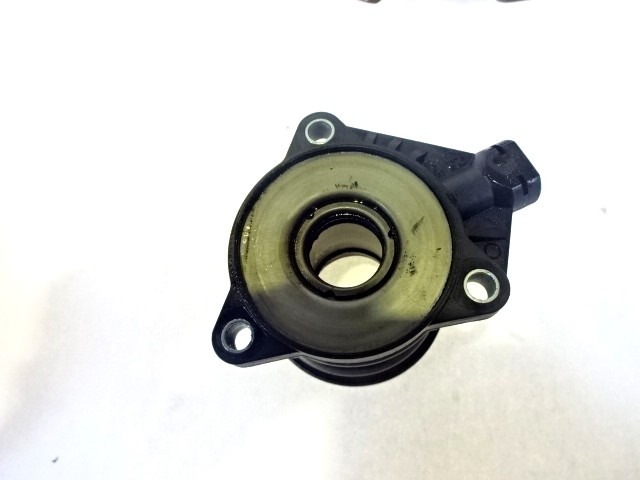 SKLOPKA OEM N. 55565534 121878003799 332350714 ORIGINAL REZERVNI DEL OPEL CORSA D R S07 (02/2011 - 2014) BENZINA/GPL LETNIK 2012