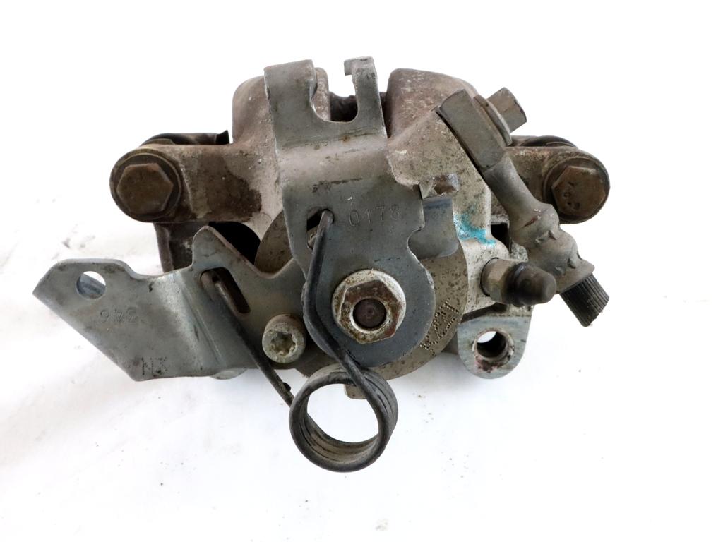 ZADNJE LEVE ZAVORNE CELJUSTI  OEM N. 93179158 ORIGINAL REZERVNI DEL OPEL ASTRA H A04 L48 L08 L35 L67 R 5P/3P/SW (2007 - 2010) DIESEL LETNIK 2007