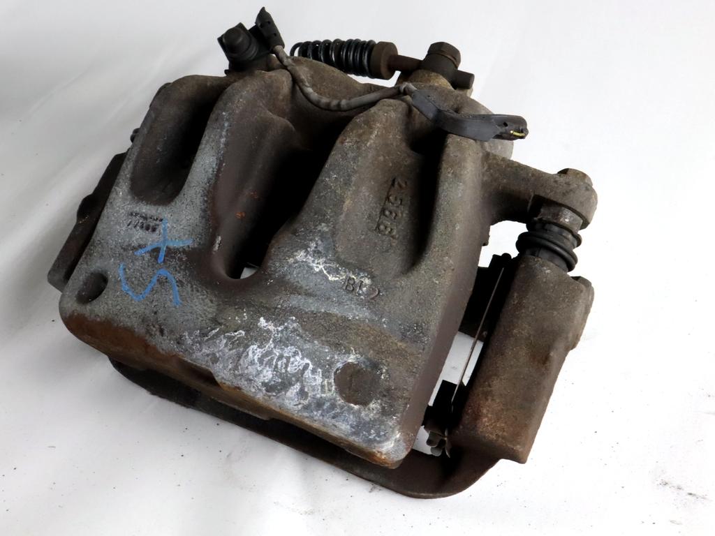 SPREDNJE LEVE ZAVORNE CELJUSTI  OEM N. SEG500050 ORIGINAL REZERVNI DEL LAND ROVER RANGE ROVER SPORT L320 MK1 (2005 - 2010) DIESEL LETNIK 2007