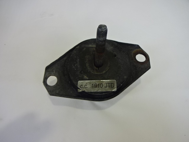 NOSILCI MOTORJA/DRUGO OEM N. 60656524 ORIGINAL REZERVNI DEL ALFA ROMEO GT 937 (2003 - 2010) DIESEL LETNIK 2005