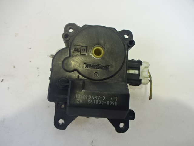 MOTORCEK OGREVANJA OEM N. 861000-0990 ORIGINAL REZERVNI DEL MAZDA 3 MK1 BK (2003 - 2009)BENZINA LETNIK 2004