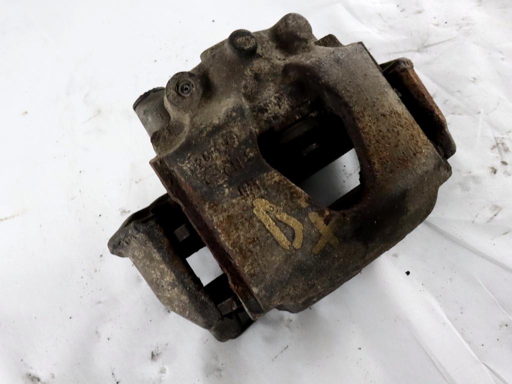 SPREDNJE DESNE ZAVORNE CELJUSTI  OEM N. 542246 ORIGINAL REZERVNI DEL OPEL CORSA B S93 (1993 - 09/2000) BENZINA LETNIK 1998