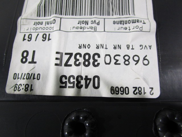 NOTRANJA OBLOGA SPREDNJIH VRAT OEM N. PNASTPG50080UMK1SV5P ORIGINAL REZERVNI DEL PEUGEOT 5008 0U 0E MK1 (2009 - 2013) DIESEL LETNIK 2010