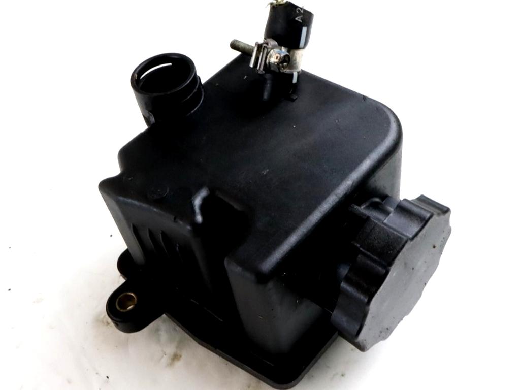 REZERVOAR CRPALKA  SERVO VOLAN OEM N. A0004600183 ORIGINAL REZERVNI DEL MERCEDES CLASSE E W211 S211 BER/SW (03/2002 - 05/2006) BENZINA LETNIK 2005